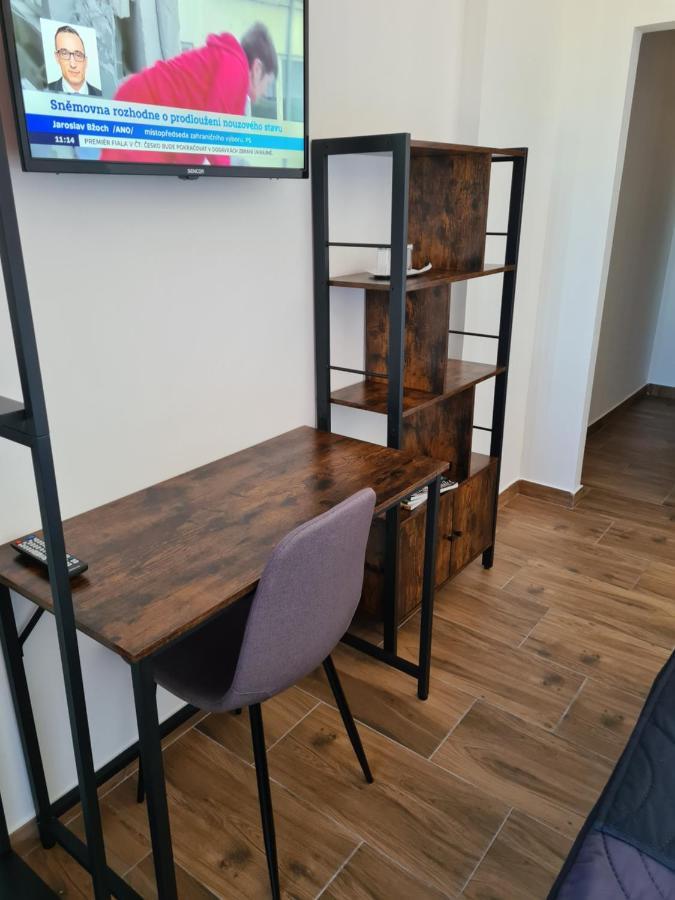 Hotel Montenegro Bruntál Esterno foto